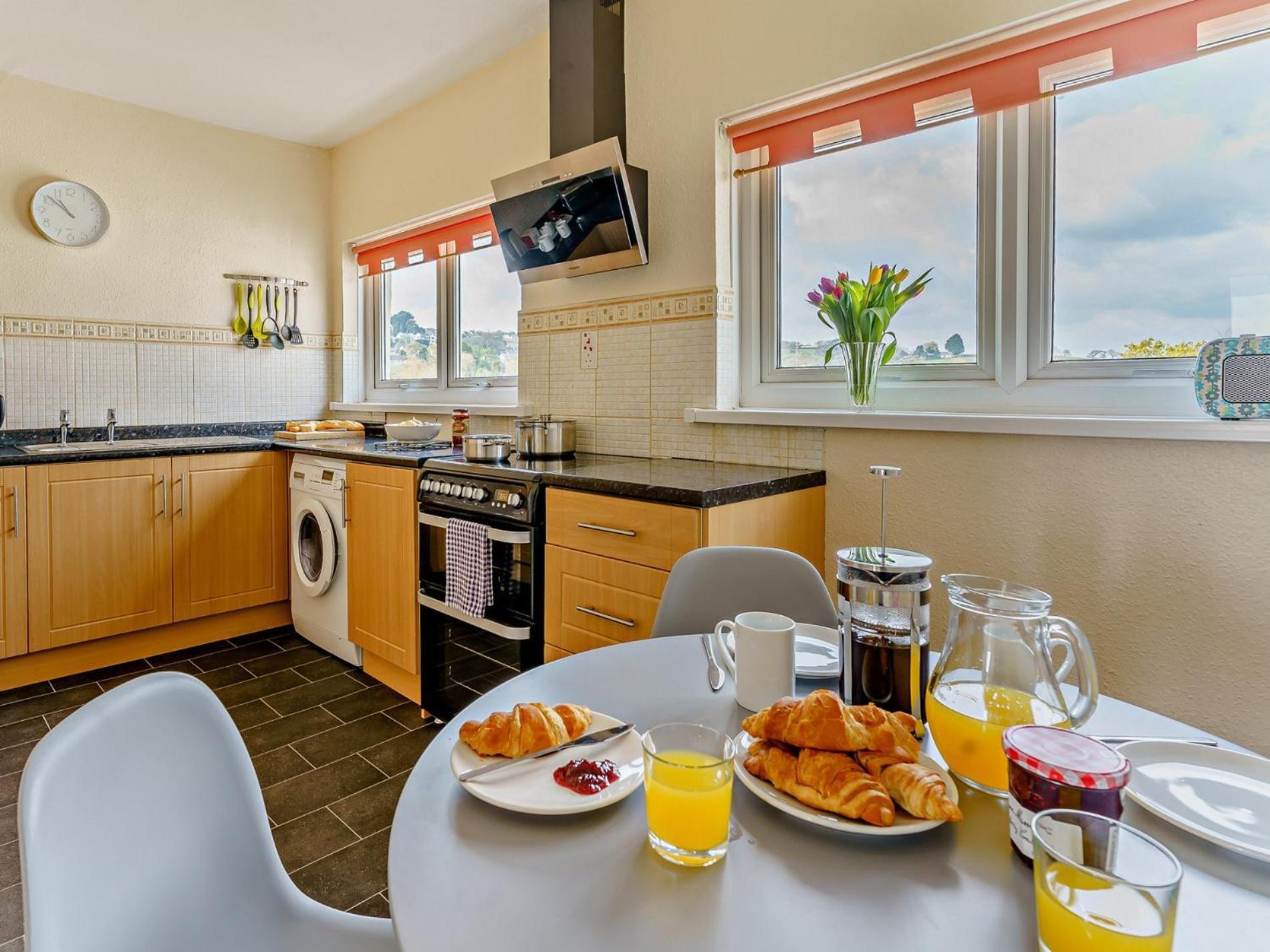 2 Bed In Saundersfoot 74356 Apartment Bagian luar foto